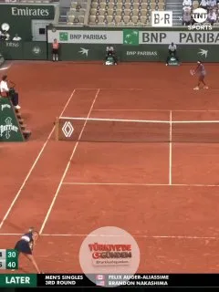 ROLAND-GARROS'TA COCO GAUFF ŞOKU: 28 numaralı seribaşı Anastasia Potapova, son şampiyonu turnuva dışına itti.
