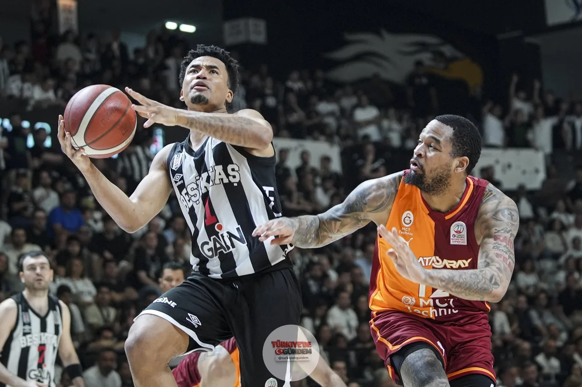 Beşiktaş GAİN, sahasında ağırladığı Galatasaray'ı 71-68 mağlup ederek seriyi 2-1 kazandı ve yarı finale yükseldi.