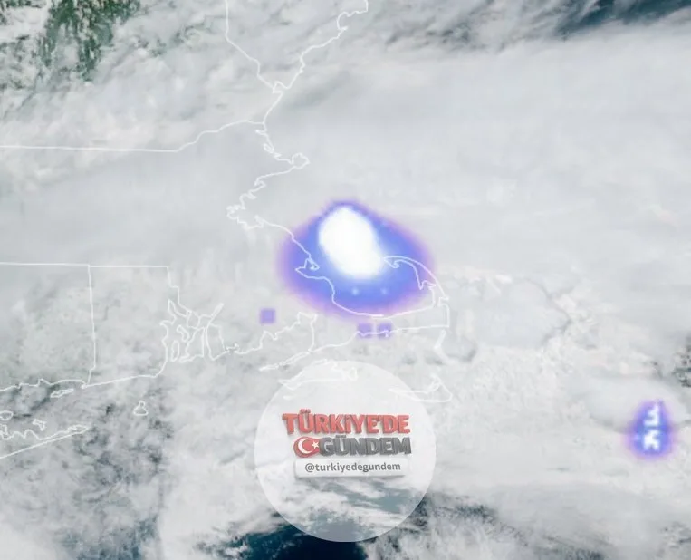 ABD'nin Massachusetts eyaleti üzerinde bir meteor infilak etti. NASA, yaklaşık 64 kilometre irtifada gerçekleşen patlamanın 300 ton TNT'ye eşdeğer bir enerji açığa çıkardığını bildirdi. Meteorun patlama anı NOAA'nın uydu görüntülerine de yansıdı. Pat