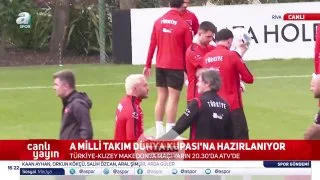 Barış Alper Yılmaz, Dünya Kupası için sarıya boyattığı yeni saç stiliyle görüntülendi