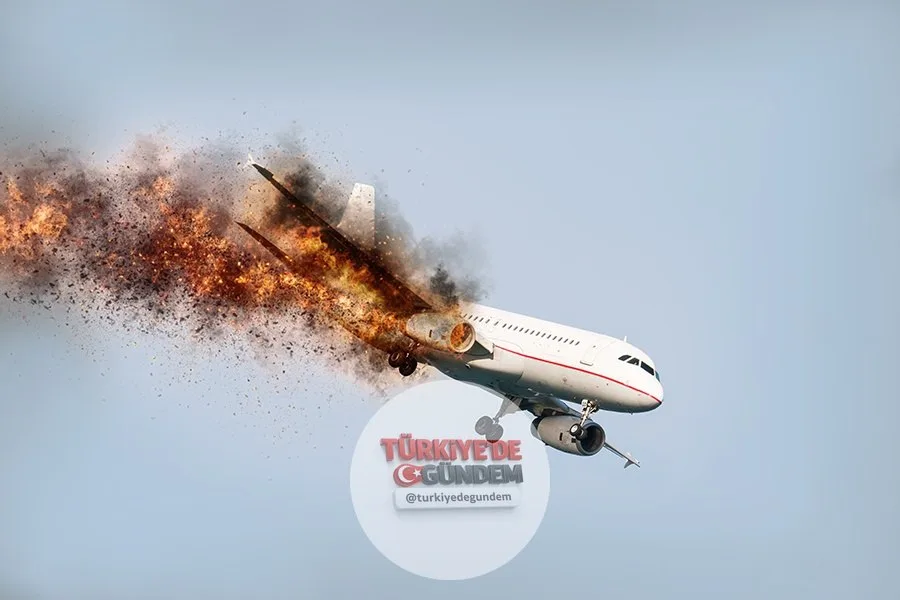SON DAKİKA: Havacılıkta güvenlik alarmı: United Airlines'a ait iki uçak, aralarında Bluetooth cihazı kaynaklı olabileceği değerlendirilen güvenlik tehditleri nedeniyle rotasını değiştirmek veya geri dönmek zorunda kaldı; olaylara yoğun polis ekipleri
