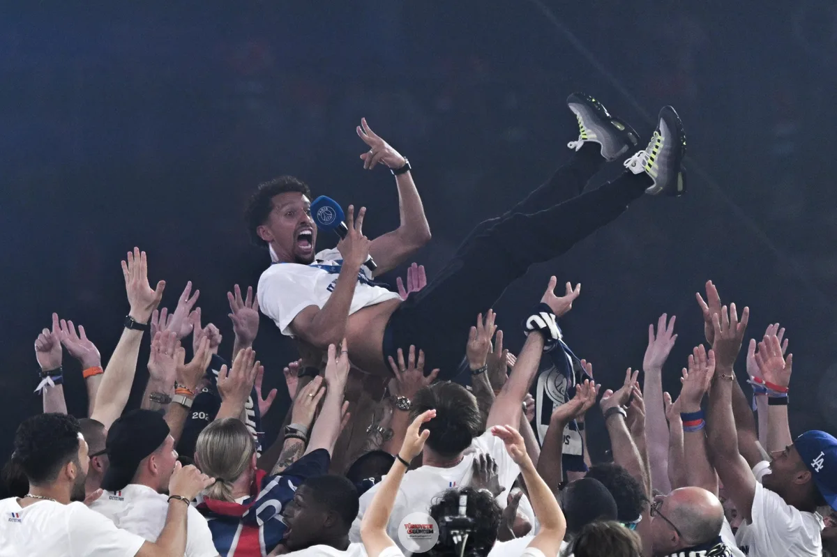 PSG, Şampiyonlar Ligi zaferini kutladı