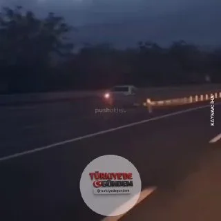 Karabük'te ters yönde kilometrelerce ilerleyen otomobil sürücüsü, karşı yönden gelen tırla kafa kafaya çarpışmaktan son anda kurtuldu.