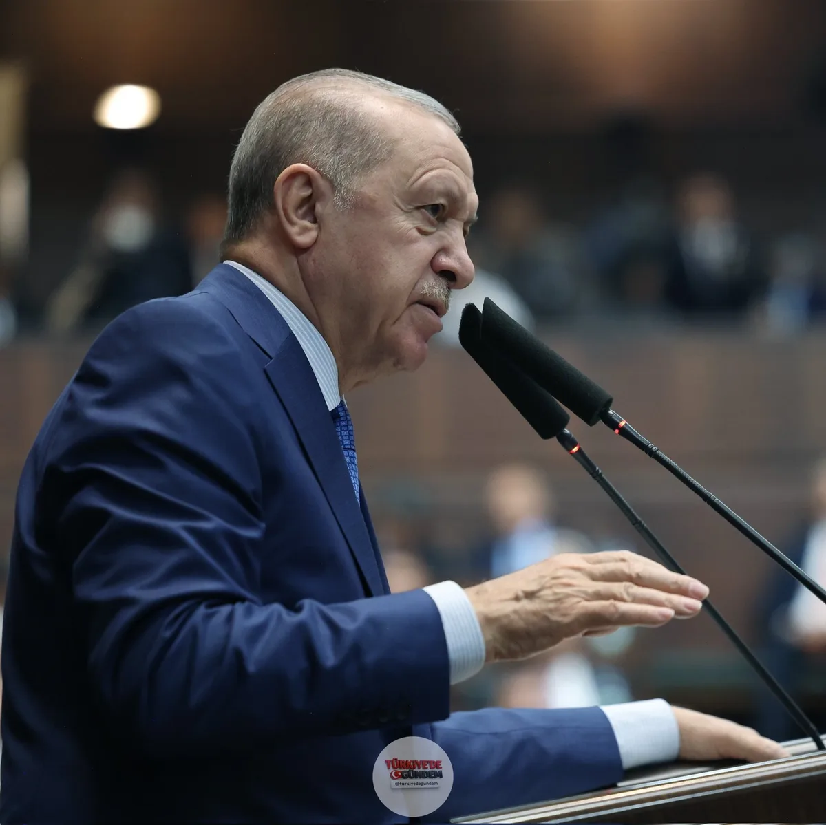 Cumhurbaşkanı Erdoğan: "Gezi eylemcilerinin 'buraya uçak inmez' dediği İstanbul Havalimanı, 1730 uçak trafiğiyle rekor kırdı."