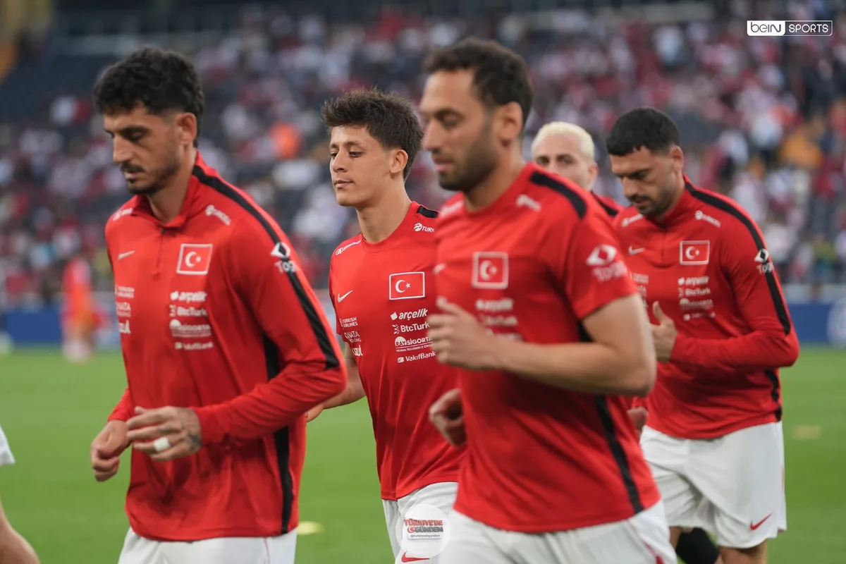 A Milli Futbol Takımımız, Kuzey Makedonya maçı öncesi ısınmada!