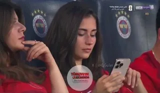 Duru Nayman, Arda Güler’i tribünden destekledi.