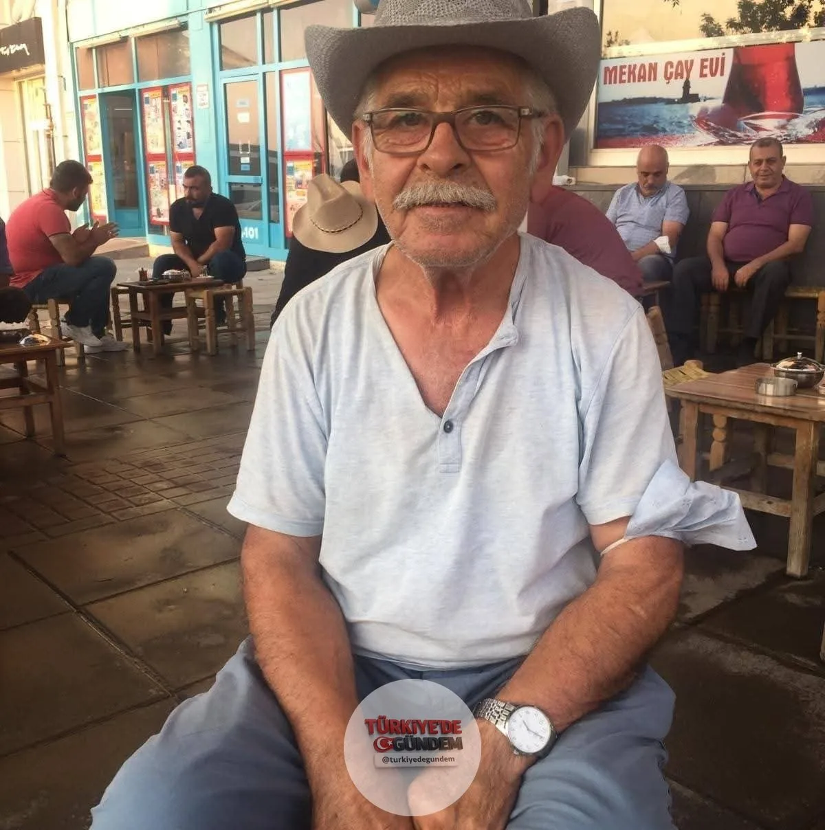 Muğla'da 10 gündür haber alınamayan yaşlı bir adam, yaşadığı apartmanın asansör boşluğunda ölü bulundu.