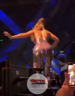 Jennifer Lopez'in Brezilya konserindeki performansı paylaşıldı.