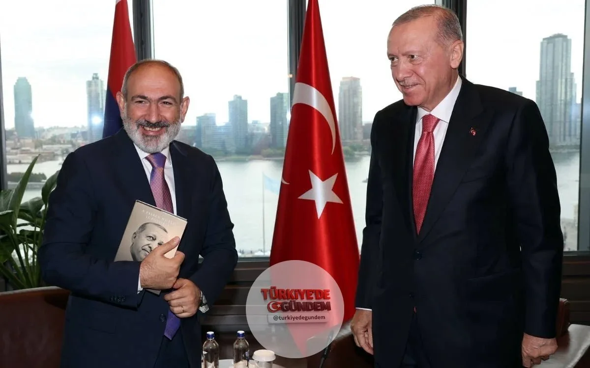 Paşinyan'dan İtiraf Niteliğinde Açıklama: "Türkiye ile İlişkileri Normalleştirmeliyiz"