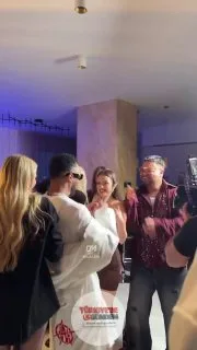 Türkçe rap dünyasının hit makinesi Lvbel C5 ve Arap dünyasının yıldızı Mohammed Ramadan, "Pss Pss" adlı şarkıda bir araya geldi. 5 Haziran'da yayınlanacak olan bu dev projenin çok konuşulan klibinden ilk kamera arkası görüntüleri paylaşıldı.