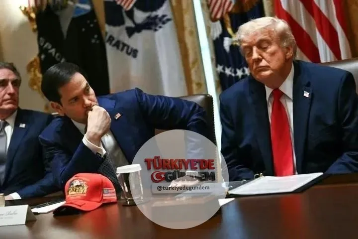 SON DAKİKA: İran, ABD ile tüm müzakereleri sonlandırdığını ve Hürmüz Boğazı'nı süresiz olarak kapatacağını duyurdu. Trump, küresel ekonomiyi fiilen çökertti.