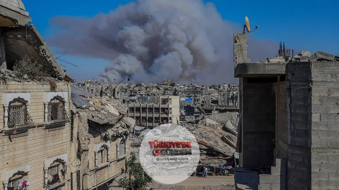 İsrail, Gazze'de 10 Ekim 2025'ten bu yana yürürlükte olan ateşkesi 3 bin 76 kez ihlal etti. İsrail'in ateşkese rağmen düzenlediği saldırılarda 932 Filistinli sivil öldürüldü