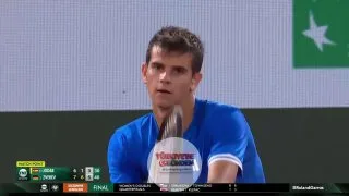 2 numaralı seribaşı Alexander Zverev, 27 numaralı seribaşı Rafael Jodar'ı set vermeden mağlup etti. Zverev, Roland-Garros'ta yarı finale yükseldi. Roland-Garros'u TNT ekranlarından izleyebilirsiniz.