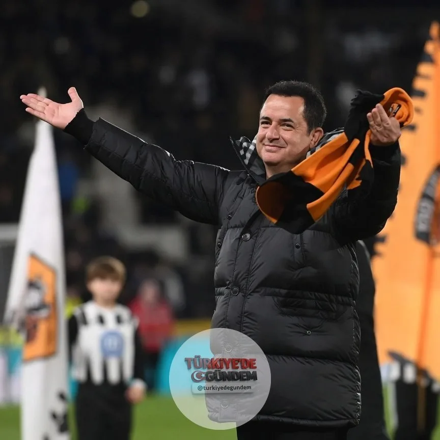 Acun Ilıcalı: "Süper Lig'deki büyük takımlardan oyuncu transfer etmek, yüksek maaş ortalamaları nedeniyle bizim için pek kolay değil. Yerli futbolcular da iyi kazanıyor. Allah daha çok versin, hak ediyorlar da. Ancak dediğim gibi, büyük kulüplerdeki