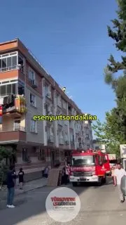 Esenyurt'ta eşinden ayrıldığı ve çocuklarını göremediği iddia edilen bir kadın, binanın 4. katından atladı.