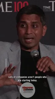 Dijital iş dönüşümü şirketi Publicis Sapient'in CEO'su Nigel Vaz, TIME100 Yapay Zeka Liderlik Forumu'nda yaptığı konuşmada, şirketlerin eski teknolojiler ile yapay zeka araçları arasındaki uçurumu kapatmaları gerektiğini belirtti.