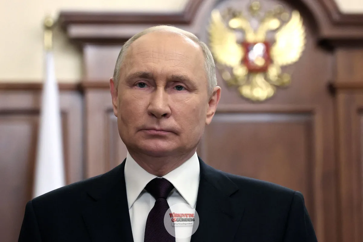 Petersburg Ekonomi Forumu'nda sunulan "Rusya 2050" raporunda, savaşın geleceğine ilişkin üç farklı senaryoya yer verildi. Raporda "iyi senaryo" olarak sunulan bölümde dahi, nükleer saldırı ihtimali ve Avrupa Birliği'nin dağılması olasılığına değinild