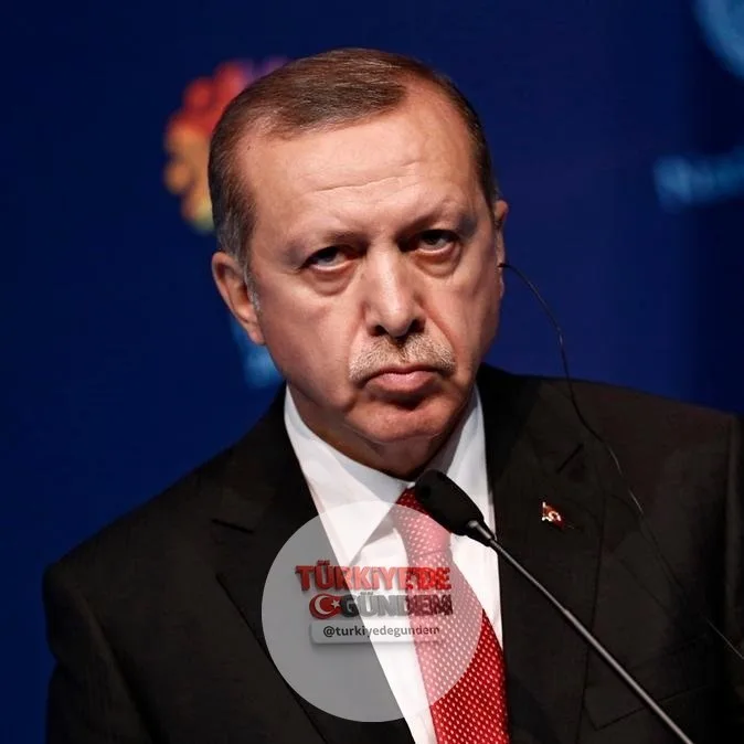 SON DAKİKA: Tüm AB ülkeleri, Rusya'nın ardından Türkiye yerine Ukrayna'nın AB'ye katılım müzakerelerinde ilk adımı atması konusunda uzlaştı.
