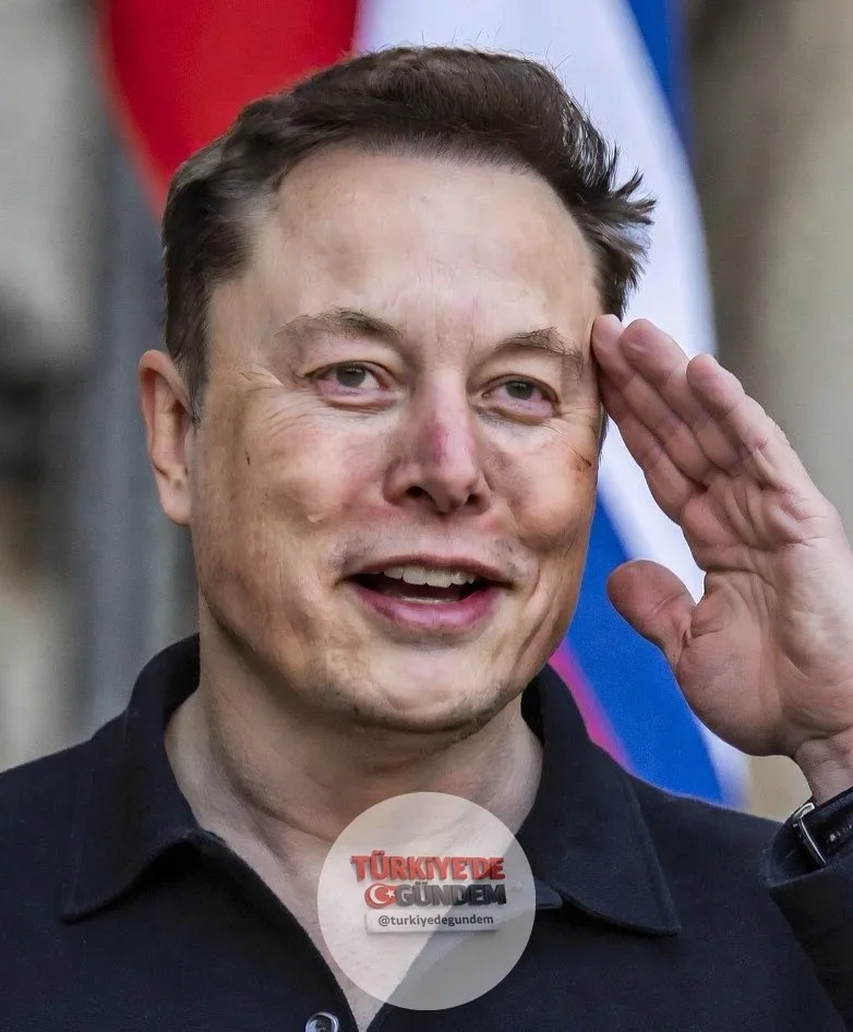 SON DAKİKA: Amerikalı milyarder Elon Musk, yakıtı bittiği için yolda kalan ve üç çocuğuyla birlikte seyahat ederken Fransız bir turiste toplu tecavüz eden saldırganı idam eden Pakistan yargısını tebrik etti. Pakistan, suç, yolsuzluk ve tecavüz olayla
