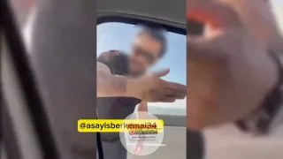 Gaziantep'te trafikte tartıştığı sürücüyü takip ederek saldıran şahıs gözaltına alındı. Sürücüye 180 bin TL idari para cezası uygulanırken, ehliyetine el konuldu ve aracı 60 gün süreyle trafikten men edildi.