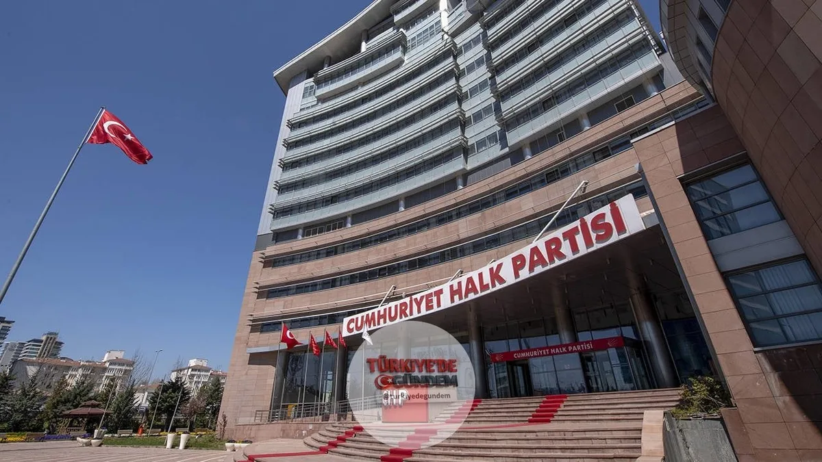 SON DAKİKA | CHP Yüksek Disiplin Kurulu (YDK) Başkanlığına Mahir Polat, Başkan Yardımcılığına Ahmet Ersen Özsoy, Sekreterliğe ise Sezgin Kaya getirildi.