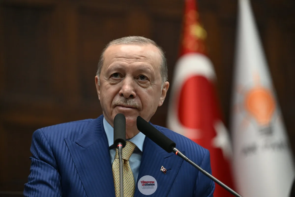 Cumhurbaşkanı Erdoğan: “Kıtanın bilhassa sahil bölgesinde istikrarsızlık oluşturan terör örgütleriyle mücadele noktasında dost ve kardeş ülkelerimizin yanındayız.”