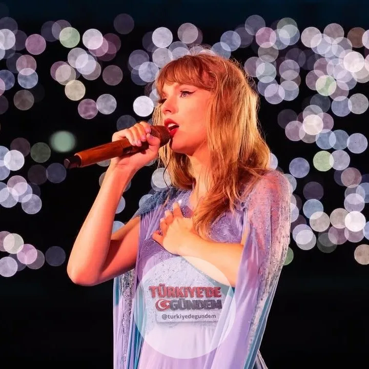 Taylor Swift, servetinin büyük bir kısmını şarkı ve performans gelirlerinden elde ederek net varlığı 2 milyar doları aşan ilk şarkıcı oldu.