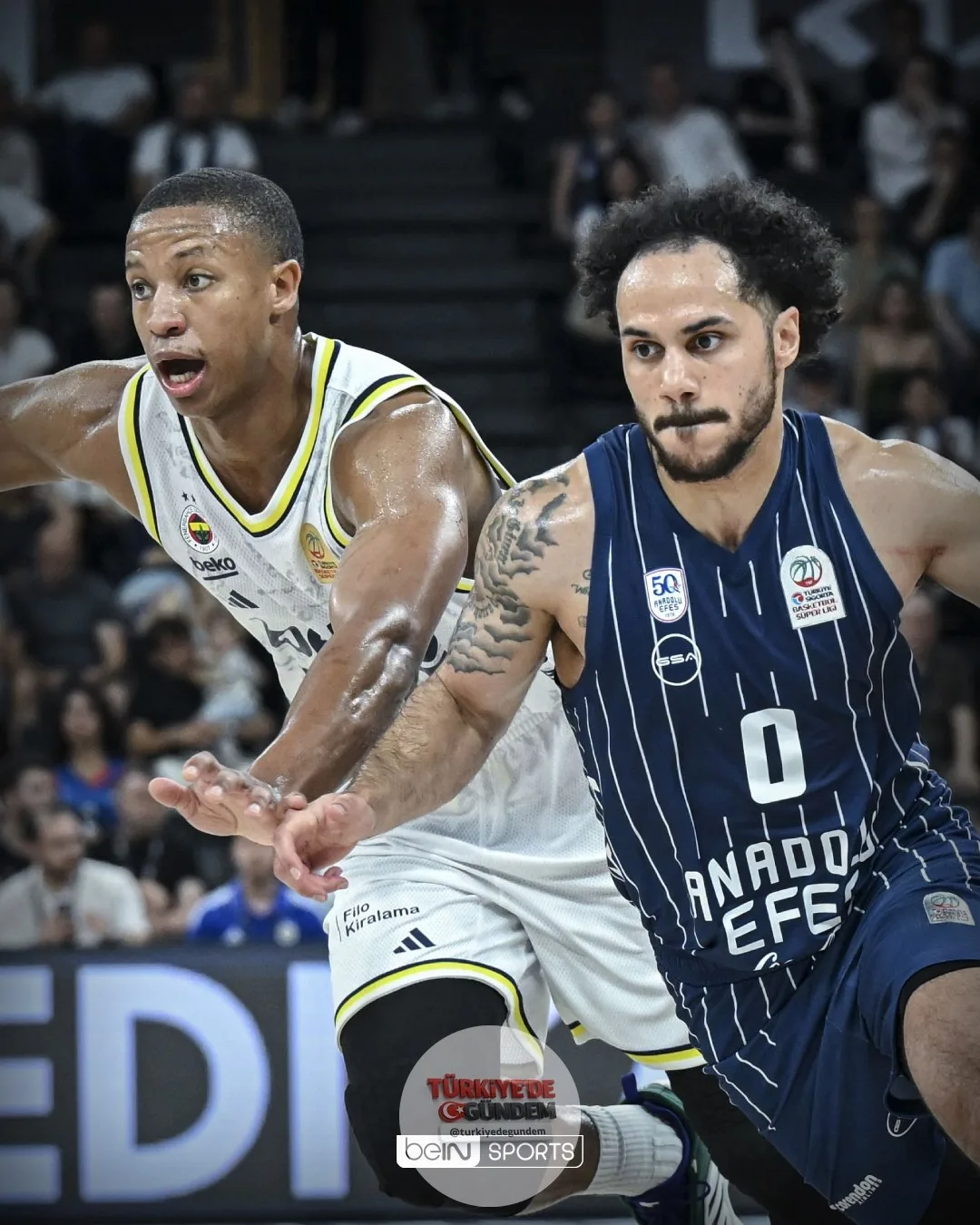 Maç Sonucu: Anadolu Efes 102-93 Fenerbahçe Beko | Seri Durumu: Anadolu Efes 1-2 Fenerbahçe Beko |