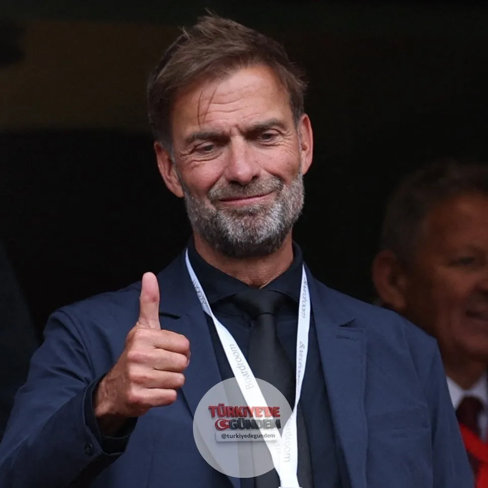 Real Madrid başkan adayı Enrique Riquelme, seçilmesi durumunda teknik direktörlük görevine Jürgen Klopp'u getireceğini açıkladı.