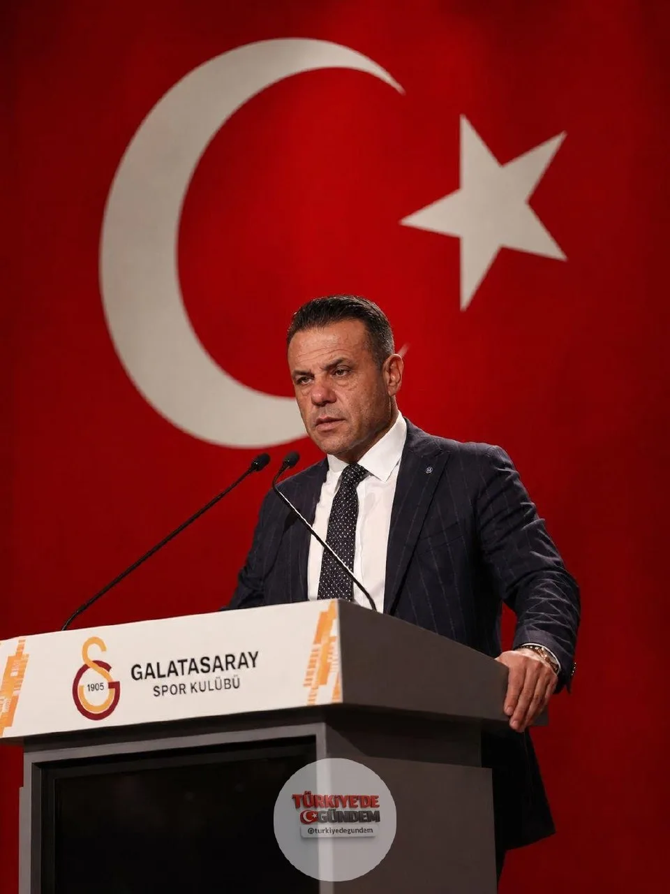 Dinçer Azaphan: “26. şampiyonluğumuz için önümüzdeki günlerde düzenlenecek kutlamalarla ilgili ülkemizin çeşitli illerinden şahsıma gelen davetler, inanın beni büyük bir gururla doldurdu. Başkanımızın, yönetim kurulumuzun, teknik heyetimizin ve takım