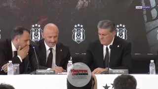 Vincenzo Italiano, siyah-beyazlı renklere bağlayan sözleşmeye imza attı.