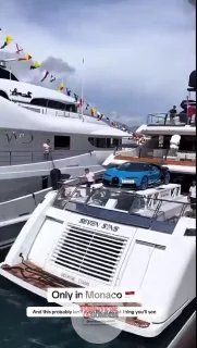 Yaklaşık 5 milyon dolar değerindeki bir Bugatti, Monako'da 35 milyon dolarlık bir yatta görüntülendi.