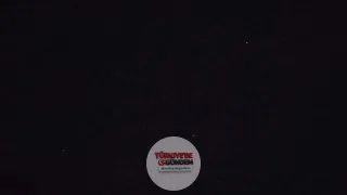 İran'ın Elburz eyaletindeki Kereç üzerinde jet hareketliliği yaşanıyor.