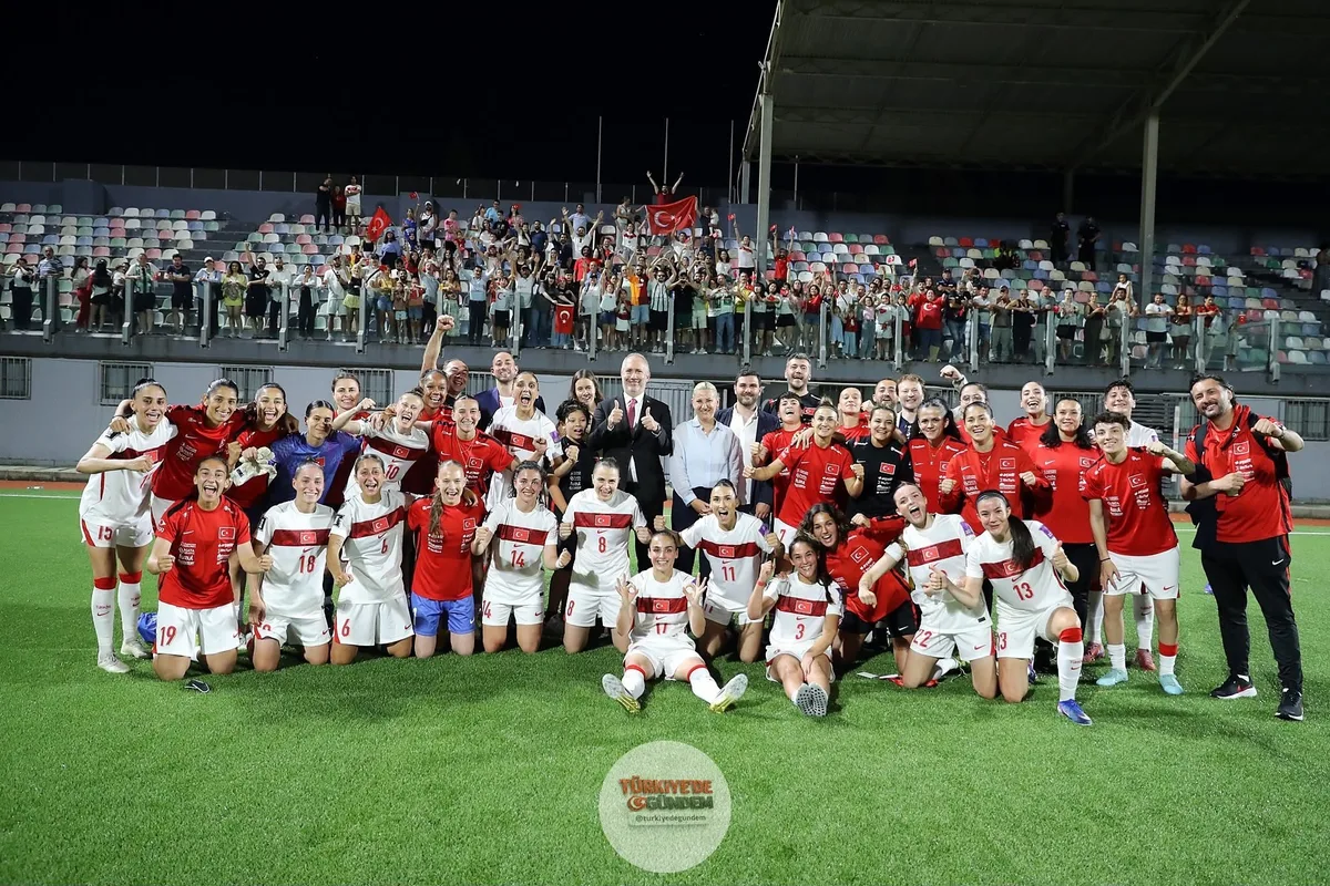 A Milli Kadın Futbol Takımımız, 2027 FIFA Kadınlar Dünya Kupası Avrupa Elemeleri'ndeki son grup maçında deplasmanda Malta'yı 3-0 mağlup etti.