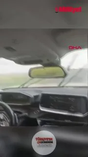 Diyarbakır'da nişan töreninden dönen otomobilin takla atması sonucu iki kişi hayatını kaybetti.