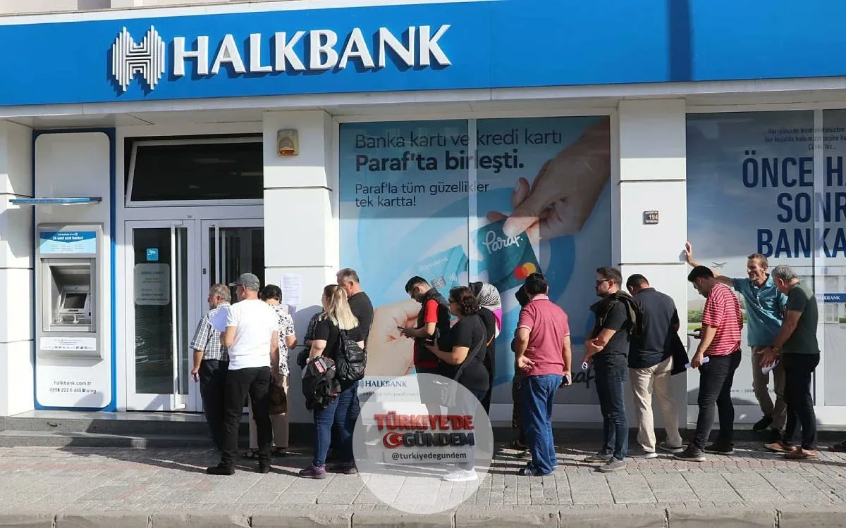 ABD Adalet Bakanlığı ve Halkbank, New York'taki federal mahkemeye başvurarak 9 yıldır devam eden ceza davasının düşürülmesini talep etti. Mahkemenin onay vermesi durumunda dava tamamen sona erecek.