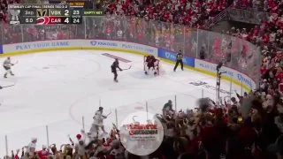 CANES STANLEY KUPASI'NA BİR GALİMAT UZAKTA: CAROLINA, VEGAS'I MAĞLUP EDEREK SERİDE 3-2 ÖNE GEÇTİ