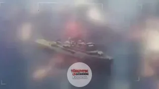 AKYA Ağır Torpidosu, Denizkurdu Tatbikatı'nda hedefi tam isabetle vurdu. Türk Deniz Kuvvetleri'ne ait bir denizaltıdan ateşlenen AKYA Ağır Torpidosu, hedef gemiyi ortadan ikiye böldü.