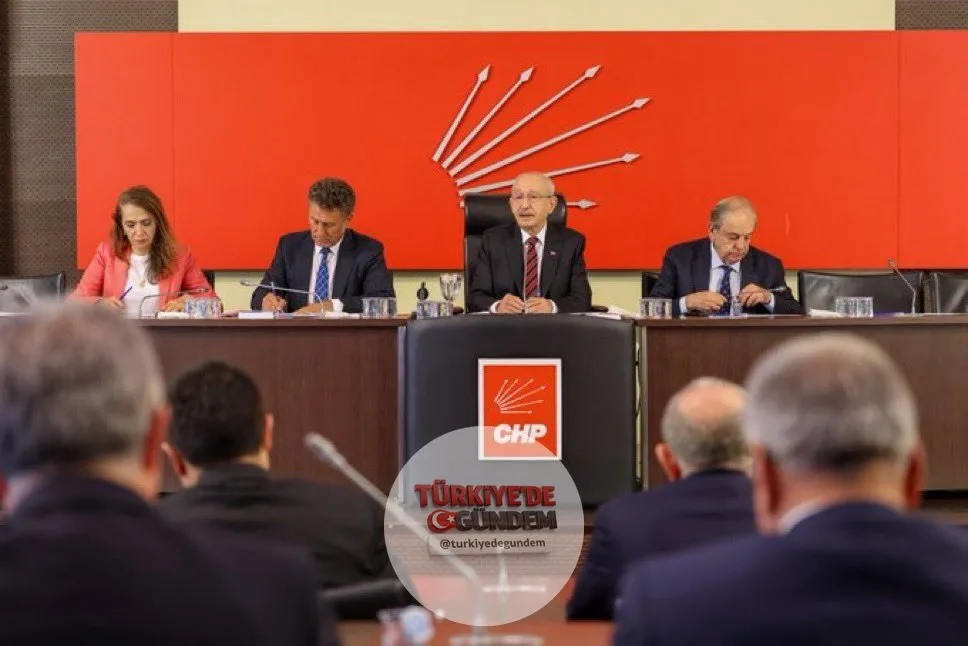 CHP Genel Başkanı Kemal Kılıçdaroğlu, Parti Meclisi toplantısına başkanlık etti.