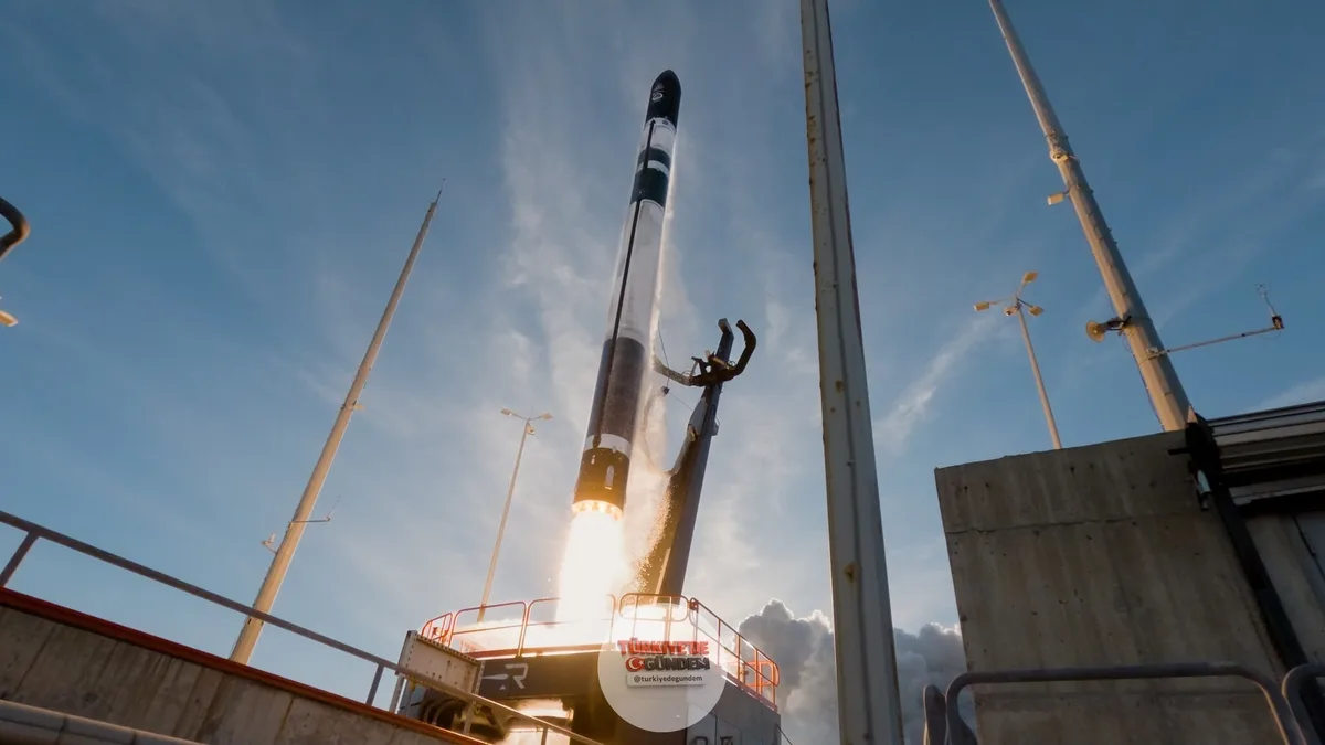 Rocket Lab, Nasdaq-100 Endeksi'ne dahil ediliyor. Bu, ekip için dönüm noktası niteliğinde bir gelişme. Elde ettiğimiz başarılardan büyük gurur duyuyor, gelecekte yapacaklarımız için ise daha da heyecanlanıyoruz.