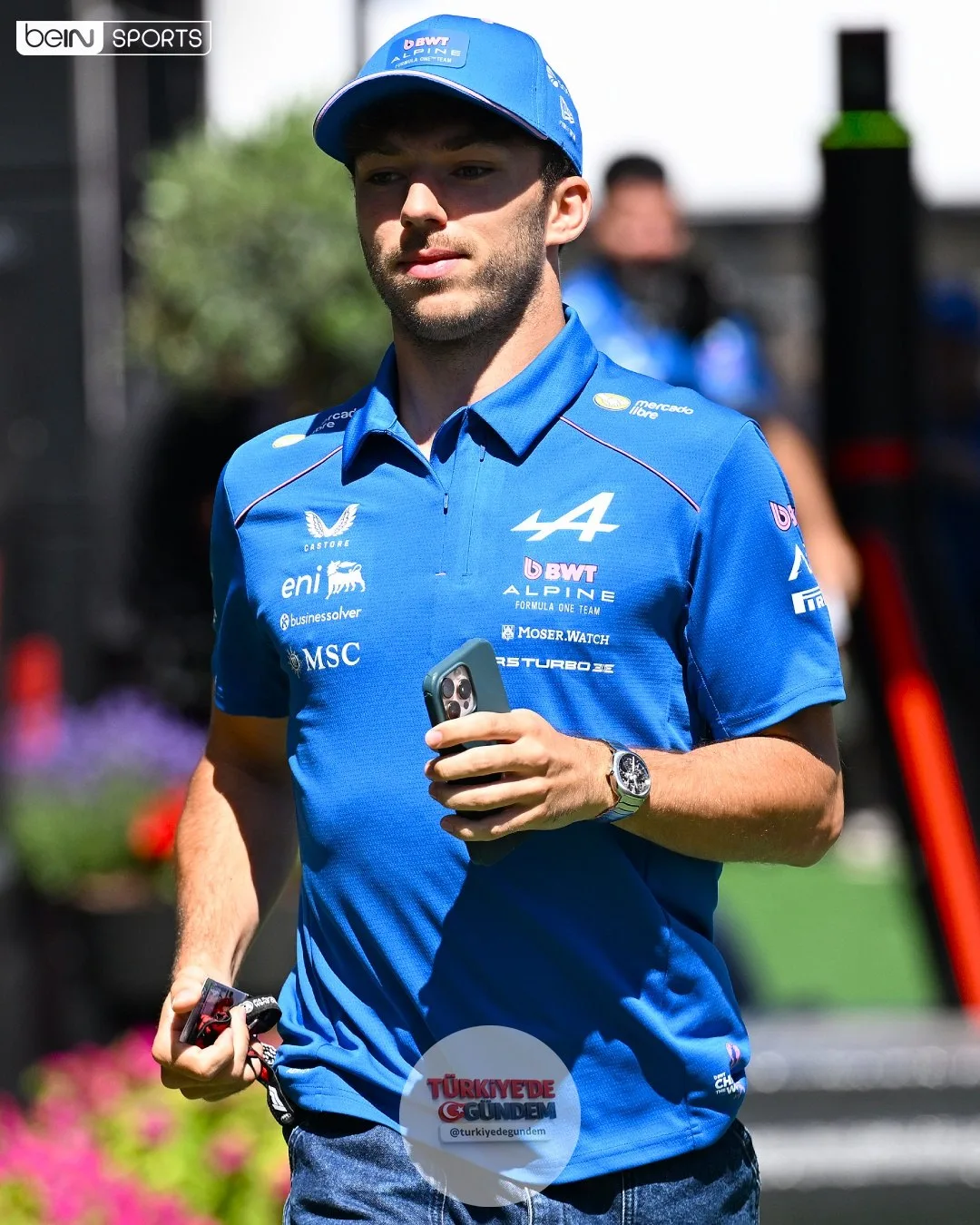 Pierre Gasly, Monaco Grand Prix'sinde üçüncülüğü geri kazandı! Hakemlerin incelemesinin ardından, Gasly'ye pit yolu hız sınırını aştığı gerekçesiyle verilen cezalar iptal edildi.