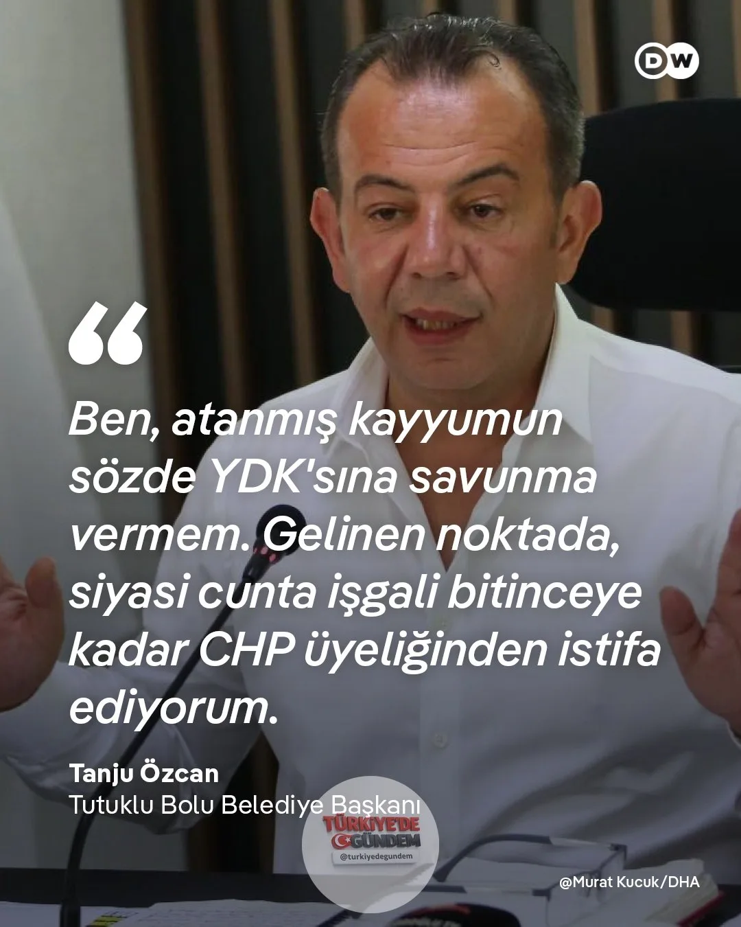 Tanju Özcan CHP'den istifa etti. Bolu Belediye Başkanı Tanju Özcan, tedbirli olarak kesin ihraç talebiyle Yüksek Disiplin Kurulu'na sevk edilmesi kararına tepki göstererek partisinden istifa ettiğini duyurdu.