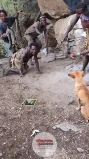 Hayatlarında ilk kez ayna gören bir Afrika kabilesinin tepkisi;