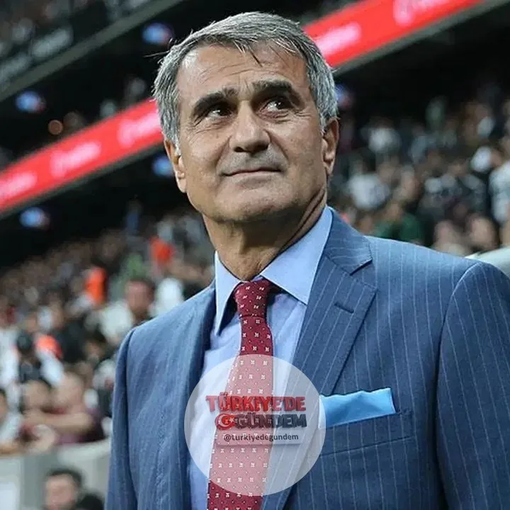 Şenol Güneş: 2002'de bize üç takım elbise verdiler. Dördüncü maçı oynayacağımızı düşünmemişlerdi.