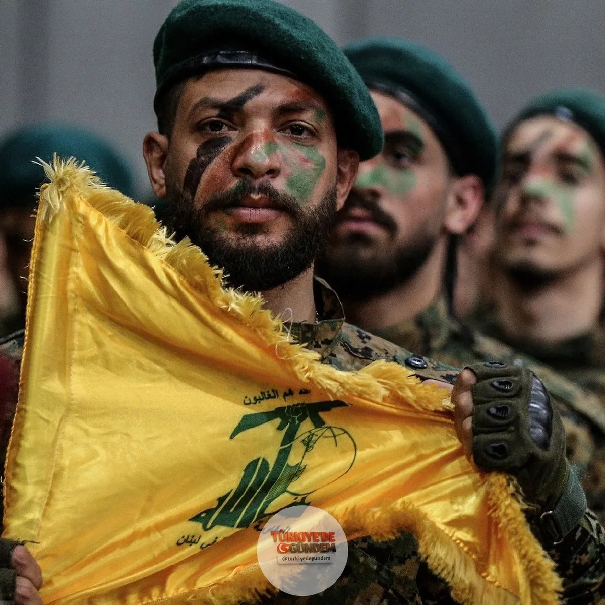 SON DAKİKA: Lübnan Başbakanı Nevaf Selam, Hizbullah'a İsrail ile ABD arabuluculuğunda yürütülen görüşmeleri destekleme çağrısında bulundu; örgütün silahlarını bölgedeki en büyük sorun olarak nitelendirdi.