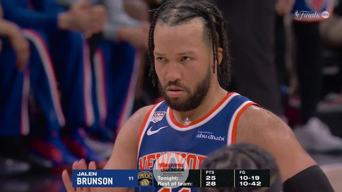 Brunson, Knicks için sahada varını yoğunu ortaya koyuyor.