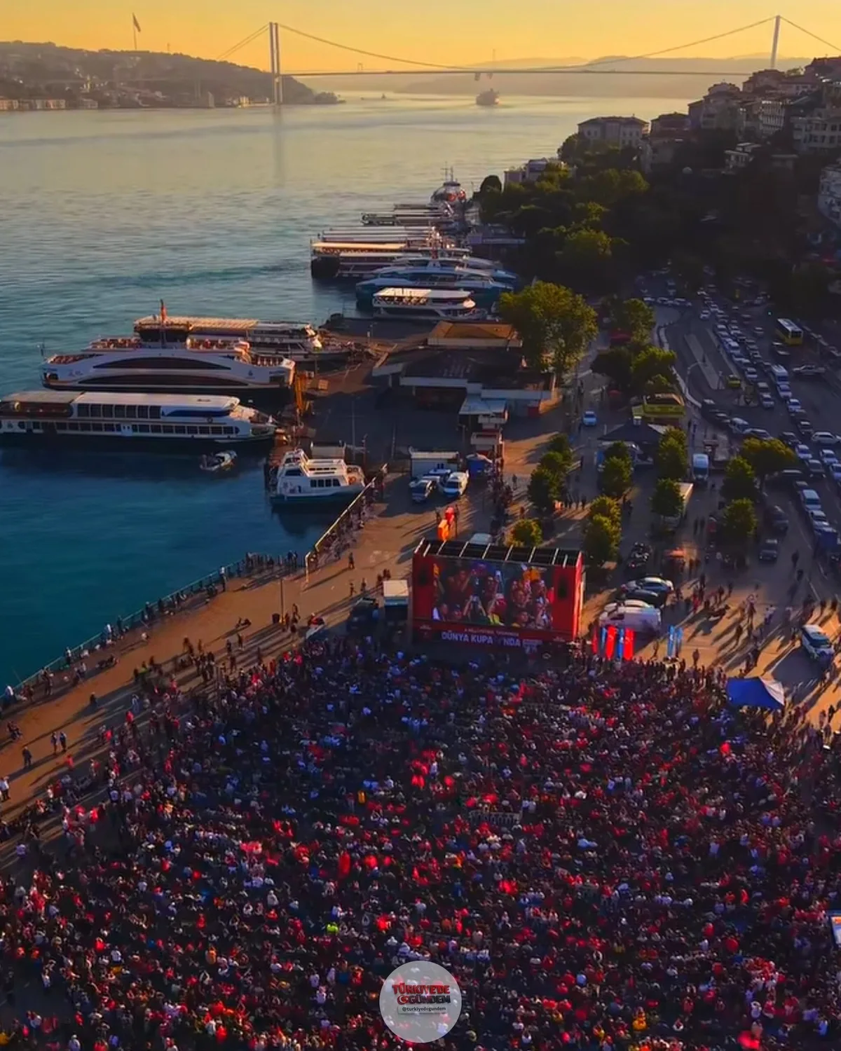 Sabah saat 7'de Üsküdar oldukça hareketliydi.