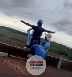 SON DAKİKA: Brezilya'nın São Paulo eyaletine bağlı Limeira şehrinde, 21 yaşındaki bir genç kadın bungee jumping yaptığı sırada 40 metre yükseklikten düşerek hayatını kaybetti. "İskelet Köprüsü"nde gerçekleşen olayda, Entre Cordas çalışanlarının güven