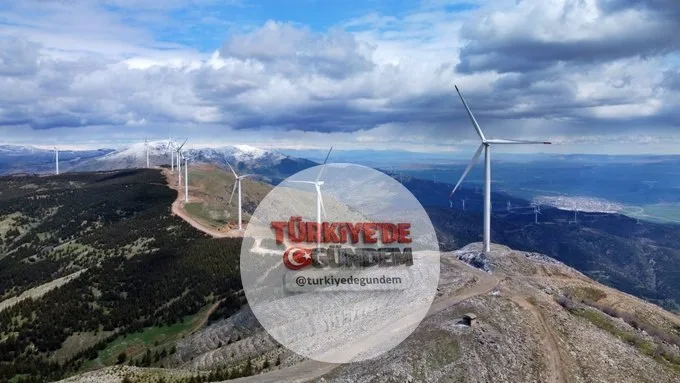 Avrupa'da 2030 yılına kadar planlanan yeni rüzgar enerjisi kapasitesinin yüzde 77'sinin karasal projelerden sağlanması bekleniyor. Rüzgar enerjisi kapasitesinin yüzde 60 artışla 439 gigavata ulaşacağı ve sektörün 600 binden fazla kişiye istihdam sağl
