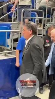 Fenerbahçe President Aziz Yıldırım and Beşiktaş President Serdal Adalı arrived together at Ülker Sports Arena to follow the Fenerbahçe Beko x Beşiktaş GAİN match.